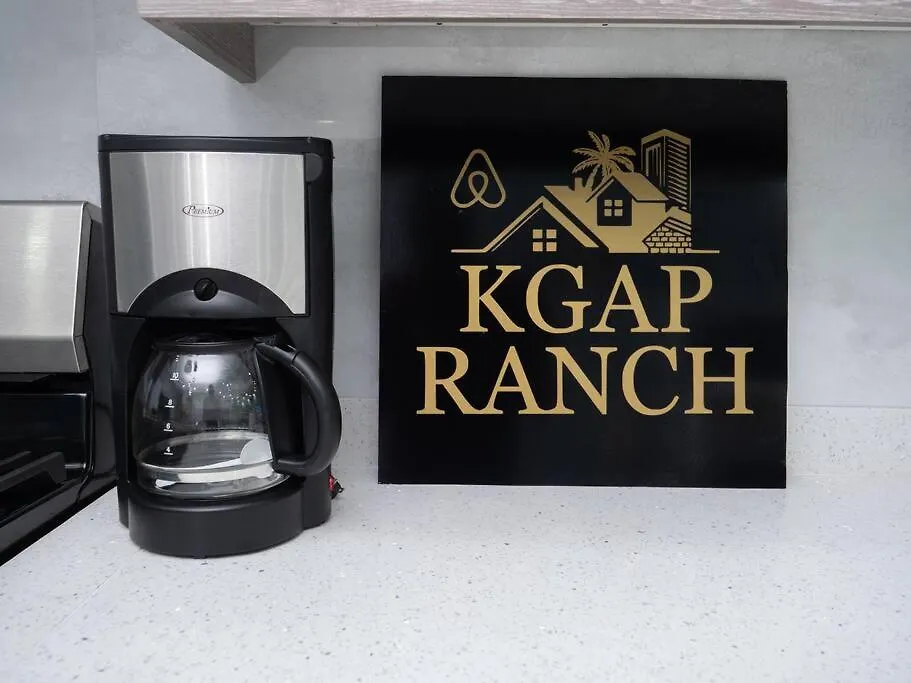 Kgap Ranch,3 Bedrooms May Pen 빌라